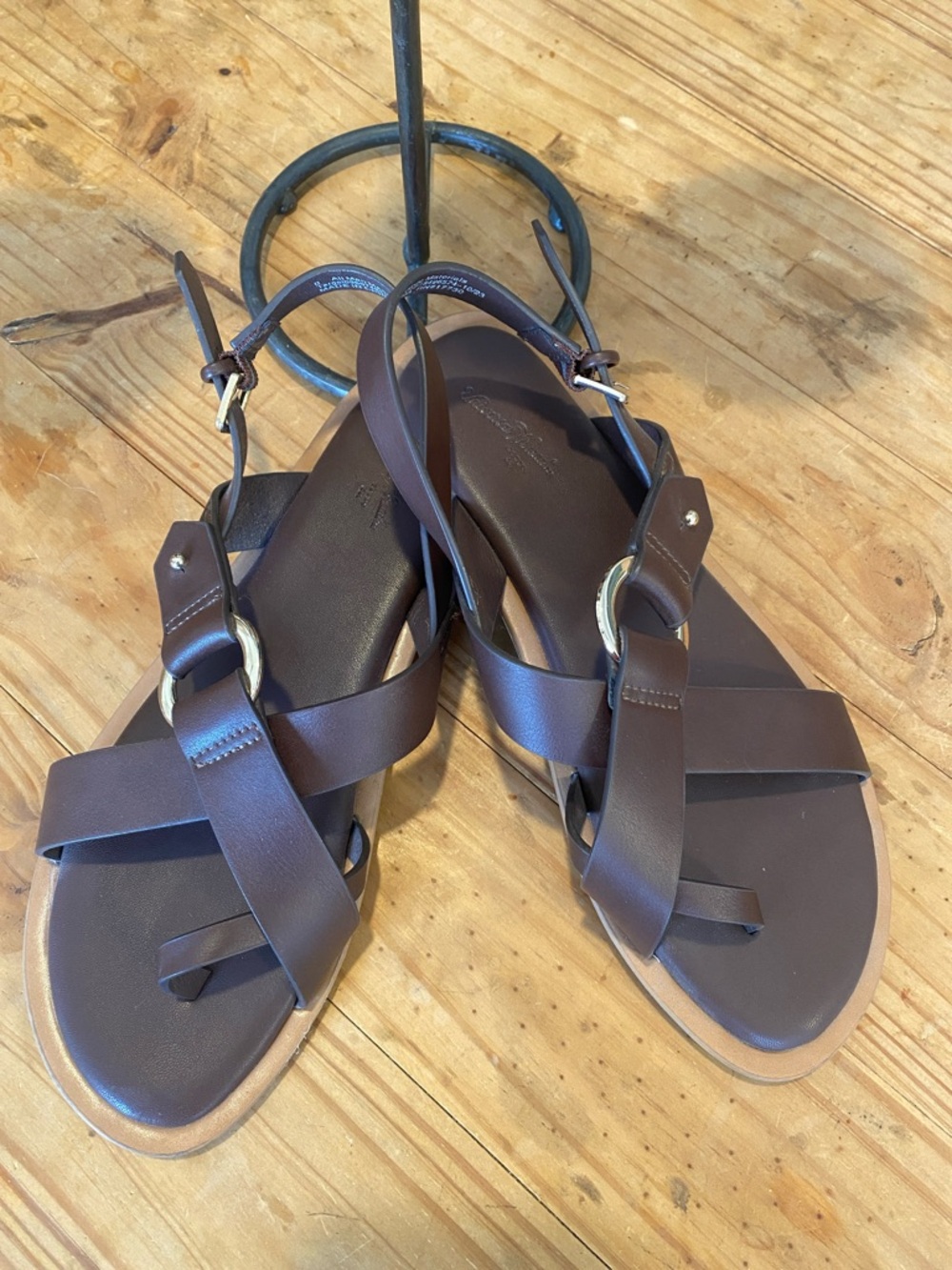 Vanessa chocolate brown cross strap sandals!